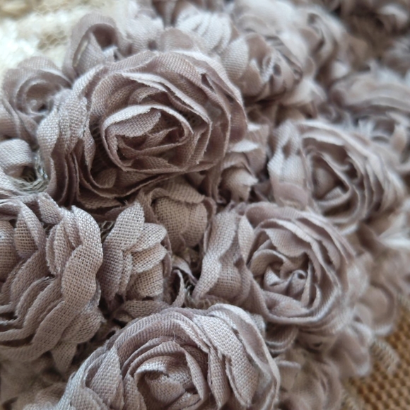 Little Roses belt - Picture 2 of 3